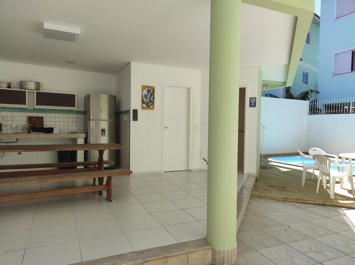 Casa Com 6 Suites E Piscina, A 160M Da Praia Florianópolis Exterior foto